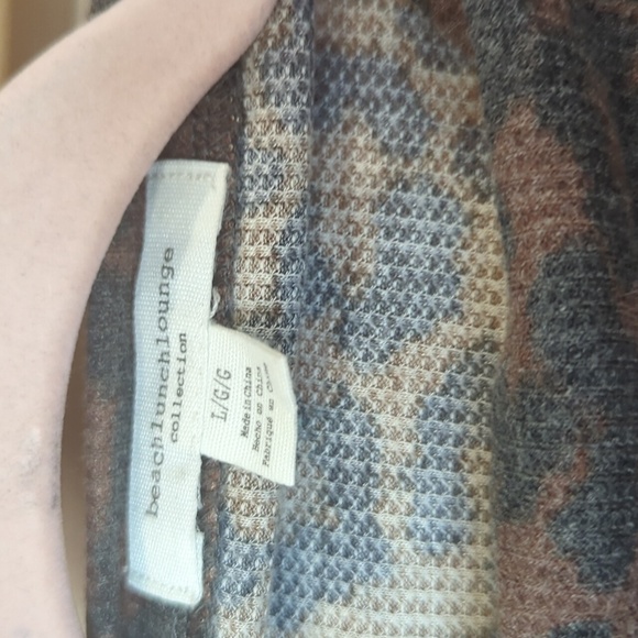 Beachlunchlounge sweater cheetah print - Picture 2 of 4